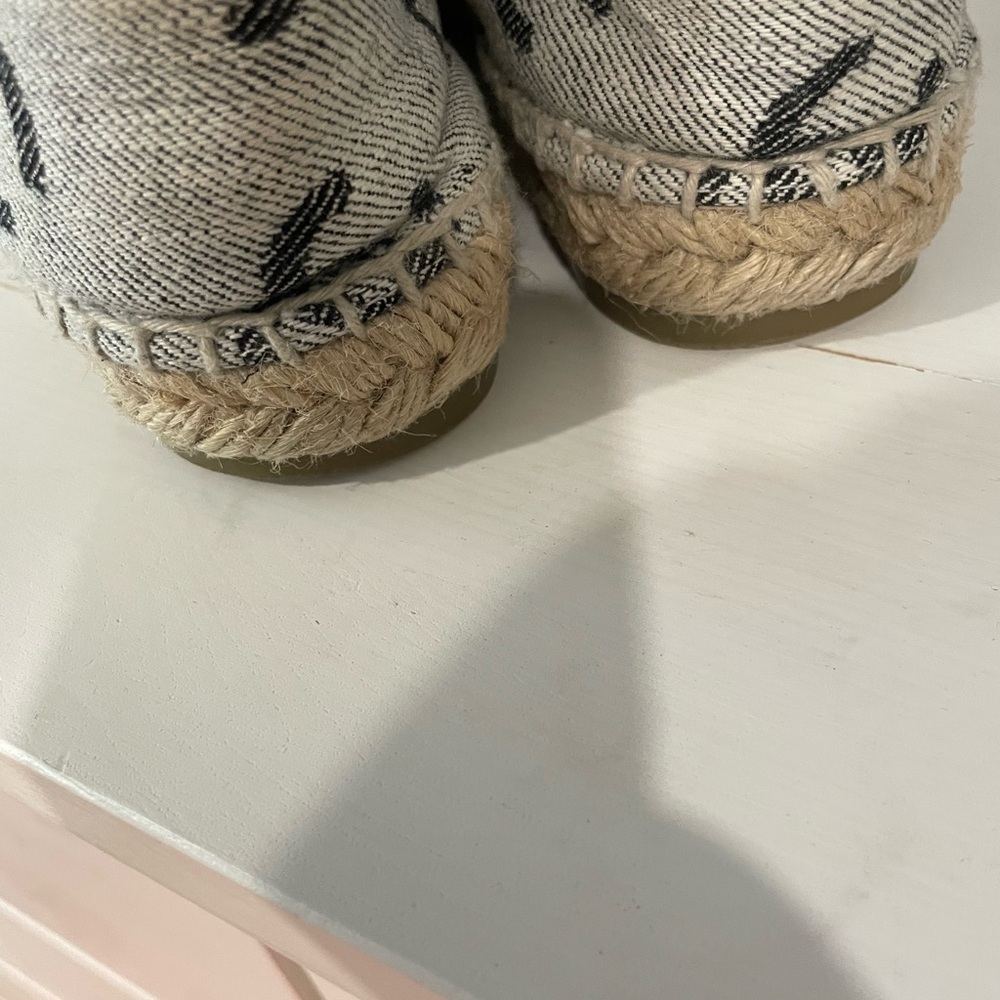 Chanel Women's Espadrilles - Black and Cream - Picture 4 of 6